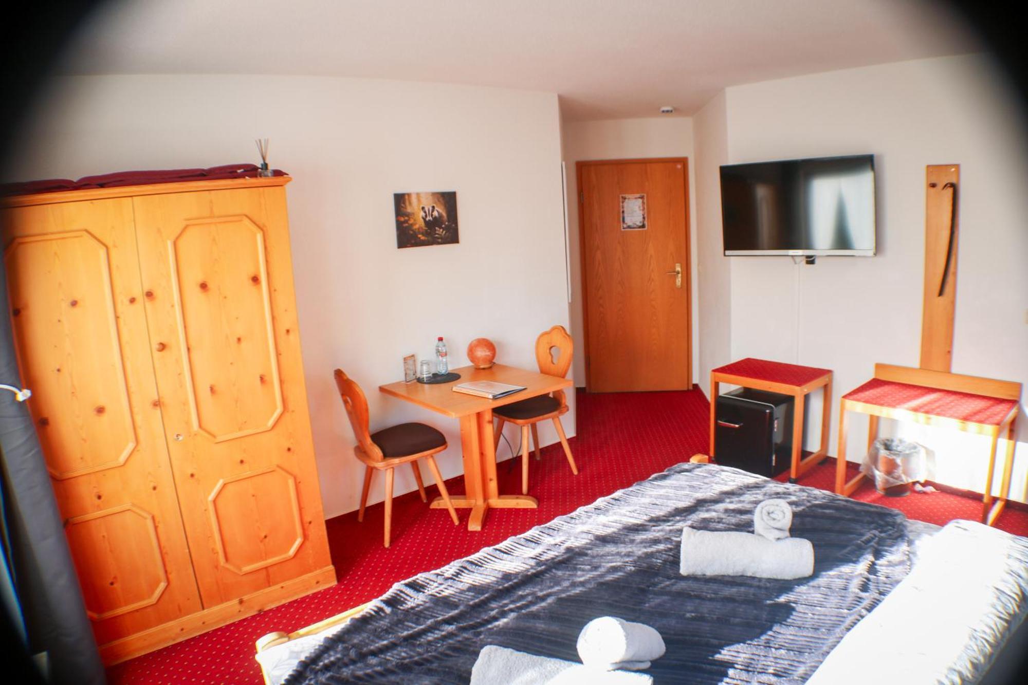 Gästehaus RIESENBÜHL Schluchsee Zimmer foto