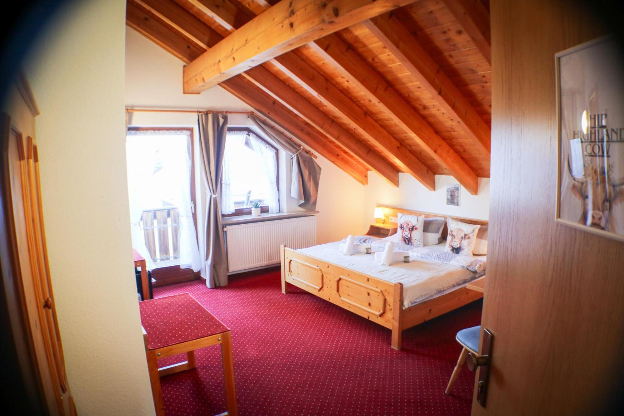 Gästehaus RIESENBÜHL Schluchsee Zimmer foto