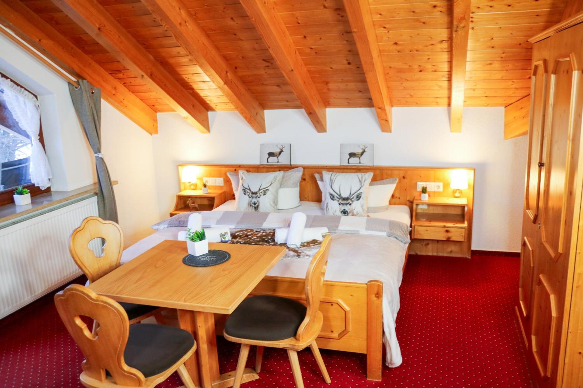 Gästehaus RIESENBÜHL Schluchsee Zimmer foto