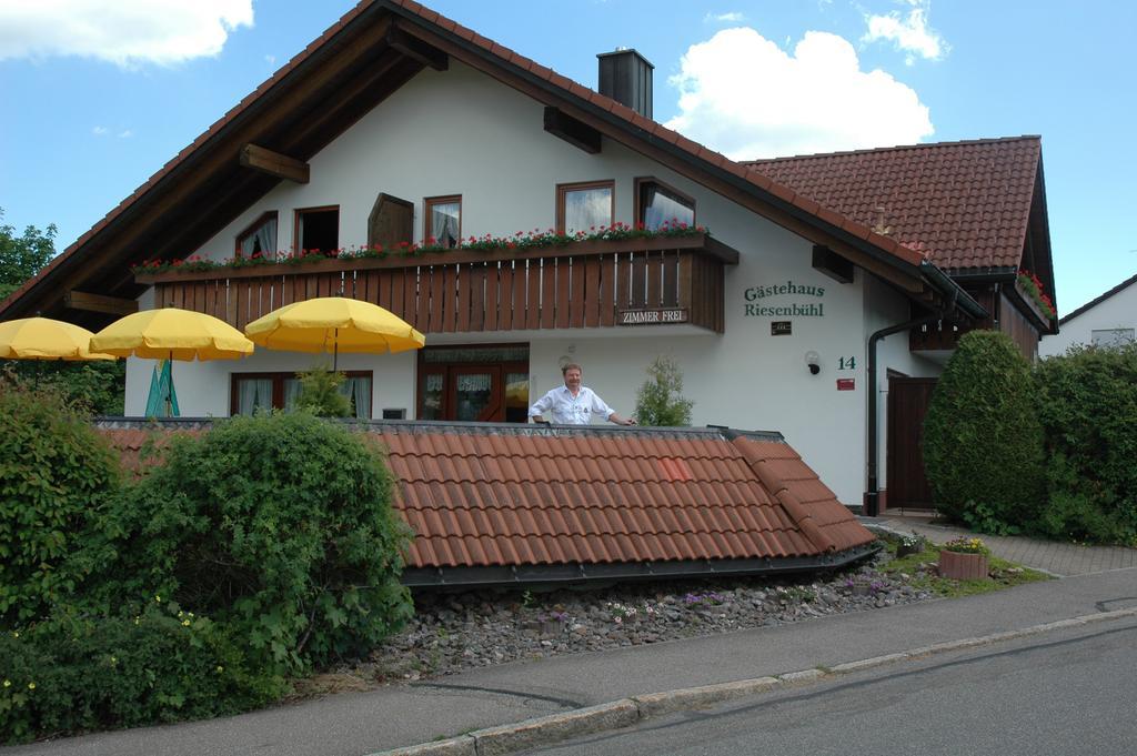 Hotel Gästehaus RIESENBÜHL Schluchsee Exterior foto